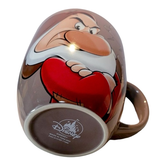 DISNEY Snow White Dwarf GRUMPY Angry Face, Large 20oz Ceramic Coffee Mug - Picture 3 of 9